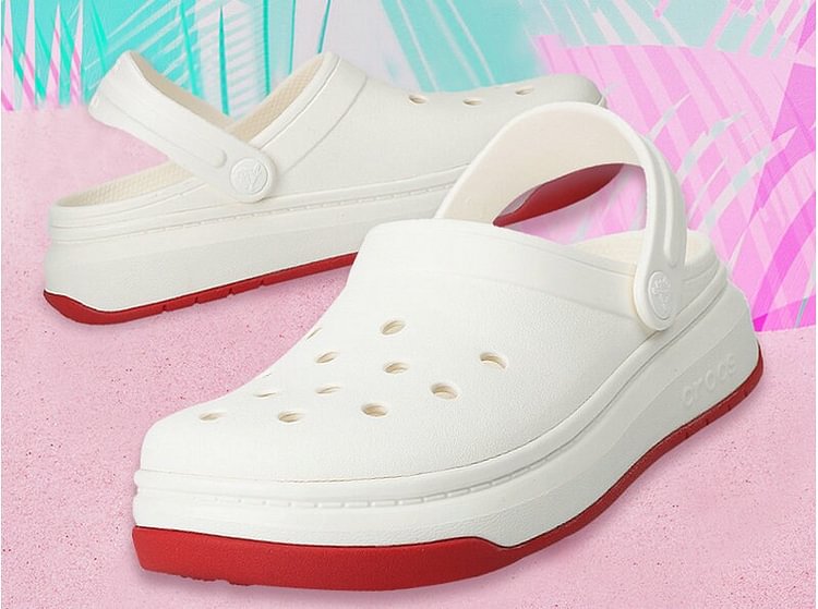 Beach Slippers - Give enough comfort to the bottom of the foot