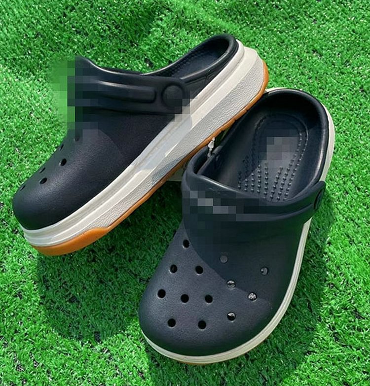 Beach Slippers - Give enough comfort to the bottom of the foot